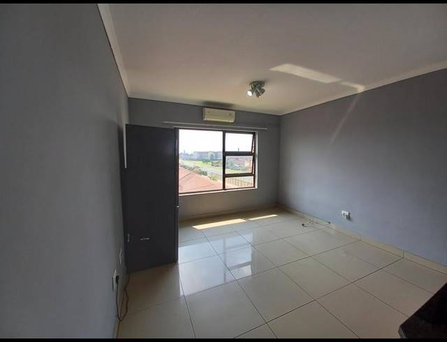 2 BEDROOM APARTMENT FOR SALE IN RICHARDS BAY CENTRAL